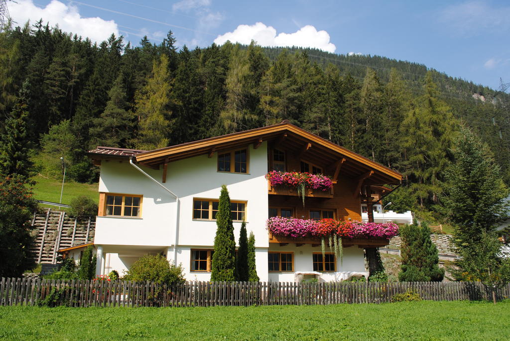Ferienwohnung Haus Untergand St. Anton am Arlberg Exterior foto