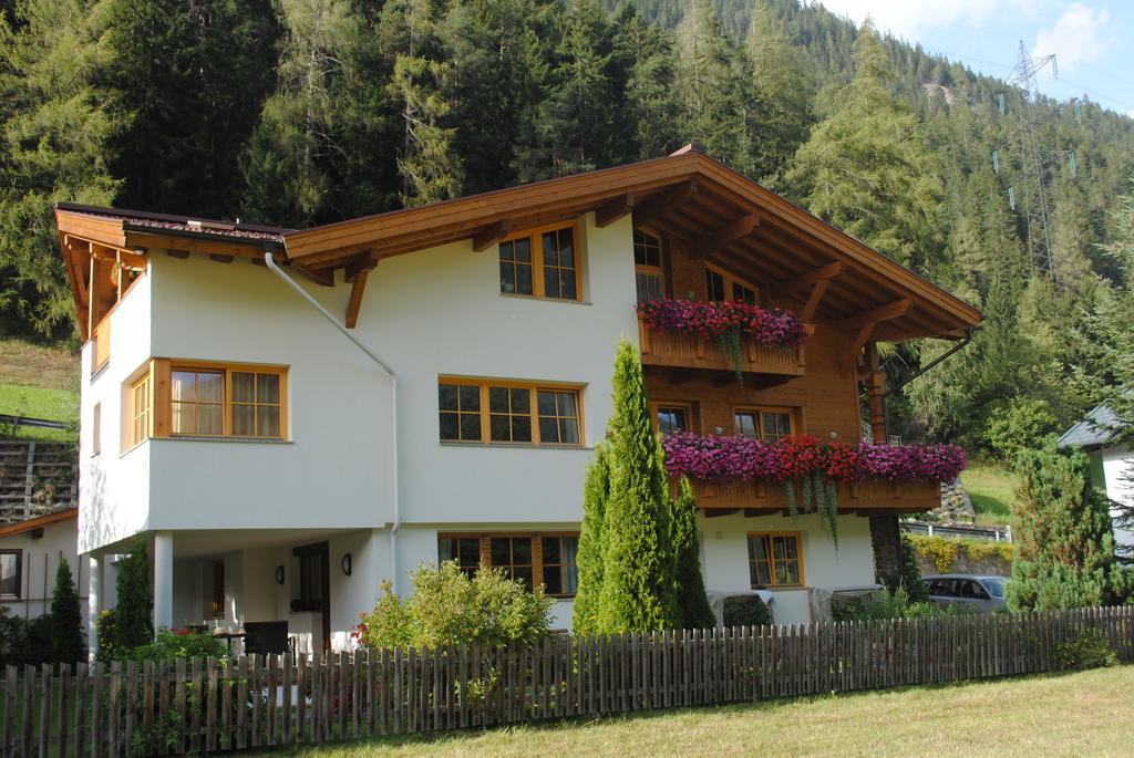 Ferienwohnung Haus Untergand St. Anton am Arlberg Exterior foto